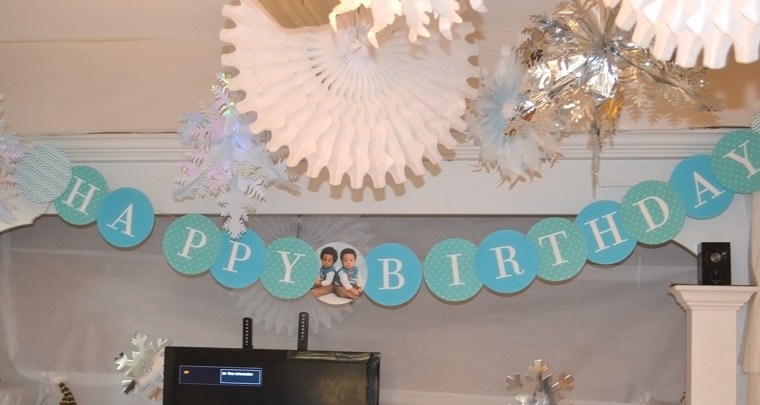 blue birthday banner sign